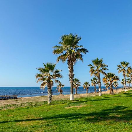 Villa Beach Heaven Пафос Екстериор снимка